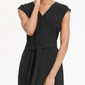 Everlane Japanese GoWeave Short-Sleeve Wrap Dress